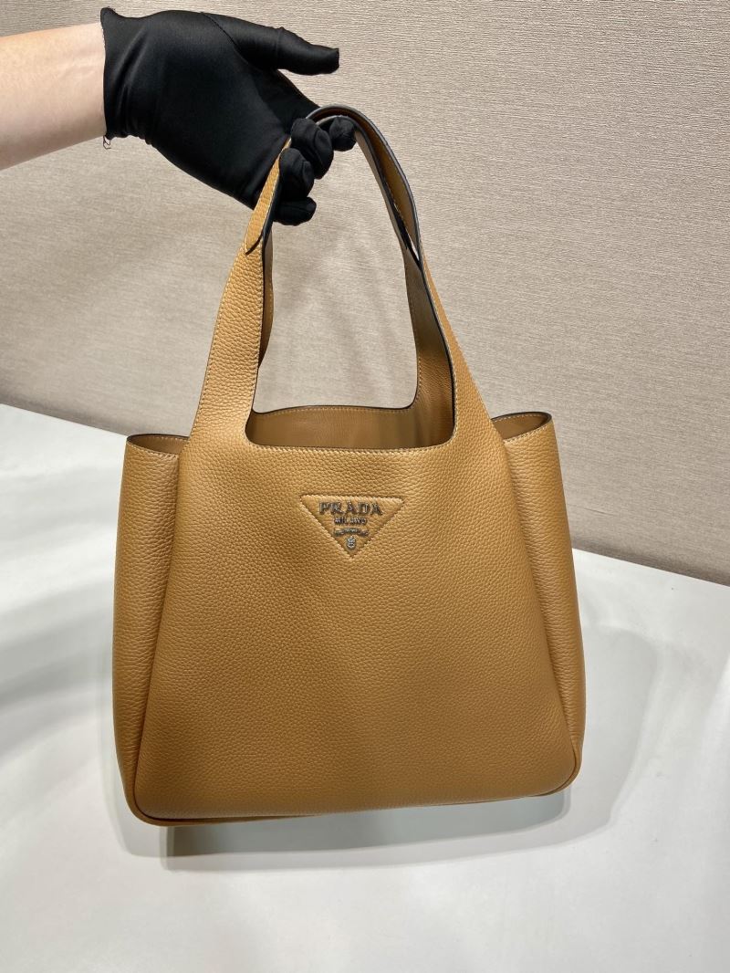 Pra*a bucket bags